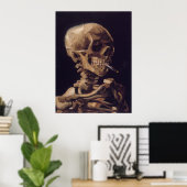 Skull mit einer brennenden Zigarettenleinwand Poster (Heimbüro)
