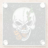 Skull mit Monarch Butterfly Schwarzer Hintergrund Glasuntersetzer (Rückseite)