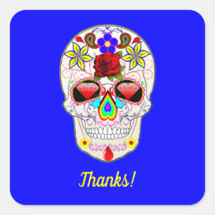 Skull mit Rose und Lilie auf blau Quadratischer Aufkleber