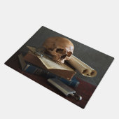 Skull on Books Türmatte (Schrägansicht)