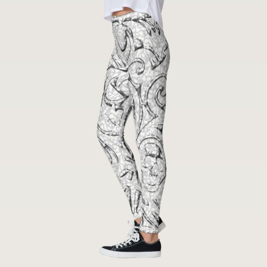 Skull Pattern Halloween Leggings (Links)