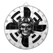 Skull Pilot & Prop, Familiennacht, Spielzimmer, Ba Dartscheibe (vorne)