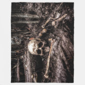SKULL UND BONEN FLEECEDECKE (Vorderseite)