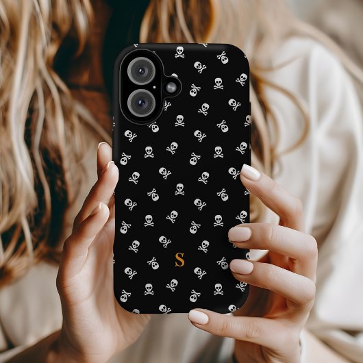 Skull und Crossbones Mit Monogramm Halloween Case-Mate iPhone Hülle
