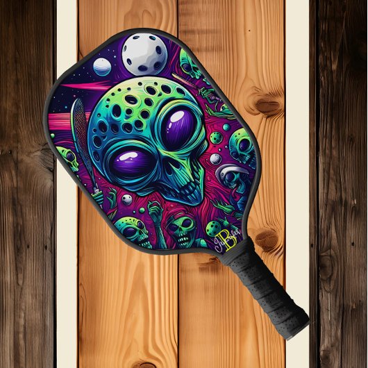 Skulle und Alien Heads Paddle