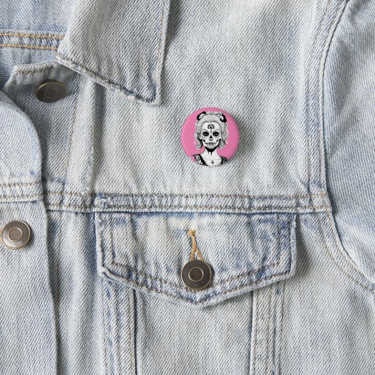 SKULLHEAD FRAU BUTTON (Beispiel)
