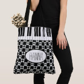 Skulls Crossbones und Piano Keys Tasche (Von Nahem)