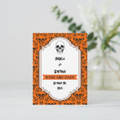 Skulls Damask Orangenschwarzes Halloween Save the Ankündigungspostkarte (Stehend Vorderseite)