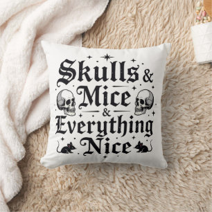 Skulls & Mäuse & Everything Nice Kissen