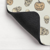 Skulls und Kürbis Halloween Muster Mousepad (Ecke)