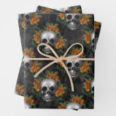 Skulls und Orange-Blume auf Charcol Geschenkpapier Set (Beispiel)