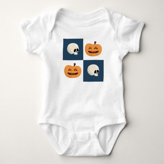 Skulls und Pumpkins Karos Baby Strampler (Vorderseite)
