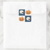 Skulls und Pumpkins Karos Quadratischer Aufkleber (Tasche)