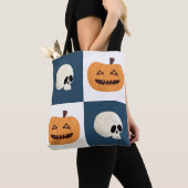 Skulls und Pumpkins Karos Tasche (Von Nahem)