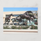Skulptur in der Bibliothek George Bush Postkarte (Vorderseite)
