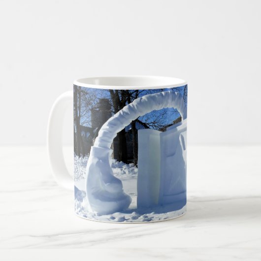 Skulptur, Quebec, Kanada Kaffeetasse (Vorderseite Links)