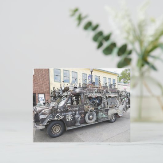 Skulptur Van Postkarte (Stehend Vorderseite)