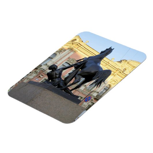 Skulpturen der Anichkov-Brücke in St. Petersburg Magnet (Linke Seite)