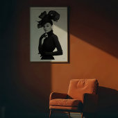 Skulpturendrama: Monochromes Avantgarde-Portrait Poster