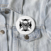 Skulpturenkralle Cross Goth Biker Art Button (Beispiel)