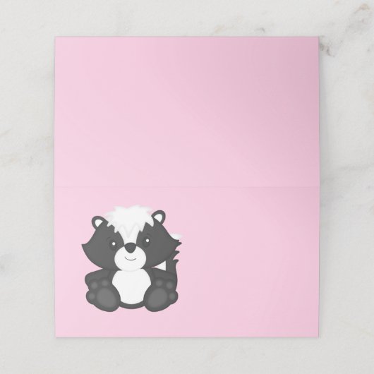 Skunk Baby Dusche Pink Platzkarte (Außenseite Aufgefaltet)