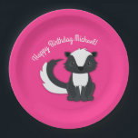 Skunk Birthday Party Kids Pink Paper Teller<br><div class="desc">Feiern Sie den Geburtstag Ihres Kindes mit diesem bezaubernden Schnupfen Geburtstagsgeschenk!  Ideal für eine Waldtierfeier,  oder einfach nur für ein Kind,  das Lieben in den Schotten!  Ein Party zum 1. Geburtstag für ein Baby!</div>