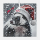 Skunk in Weihnachtsmannmütze Keramik Ornament (Vorderseite)