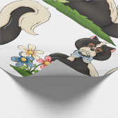 Skunk mit Blume Geschenkpapier