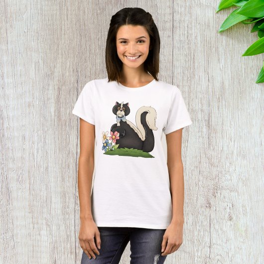 Skunk mit Blume T-Shirt