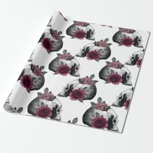 Skurril-burgunderrote Blumenschädel gotische Hochz Geschenkpapier