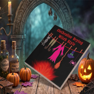 Skurrile Hexen-Wäscheleine Halloween-Grafik-Kunst Fliese