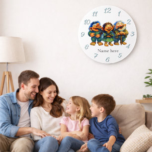 Skurrile Troll-Familien-Deko mit individuellem Nam Große Wanduhr