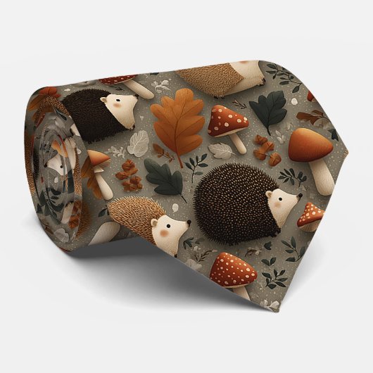 Skurriler Herbst-Igel- und Pilzmuster Krawatte (Gerollt)