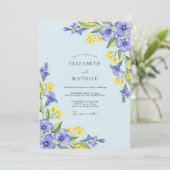 Sky Blue Airy Spring Wedding Einladung (Stehend Vorderseite)