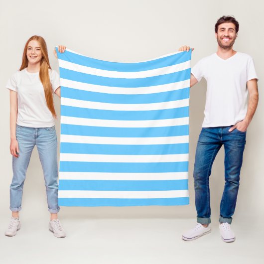 Sky Blue and White Cabana Stripes  Fleecedecke (Beispiel)