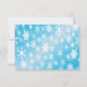 Sky Blue and White Snowflakes Repcard Einladung (Rückseite)