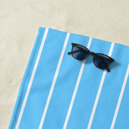 Sky Blue and White Summer Stripes Strandtuch