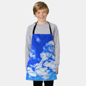 Sky Blue Clouds Schürze (Getragen)