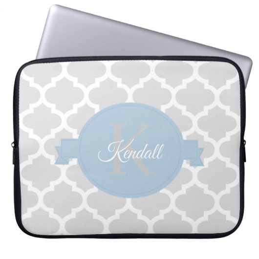 Sky Blue Quatrefoil Personalisiert Laptopschutzhülle (Vorderseite)