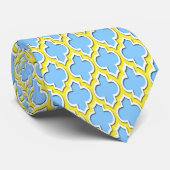 Sky Blue Yellow White marokkanische Quatrefolie #4 Krawatte (Gerollt)