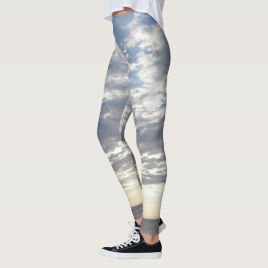 Sky & Clouds Leggings (Links)