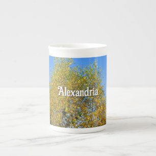 Sky Dancing Autumn Leaves - Personalisiert Porzellantasse
