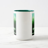 Sky Meadows Staat Park Virginia Forest Zweifarbige Tasse (Mittel)