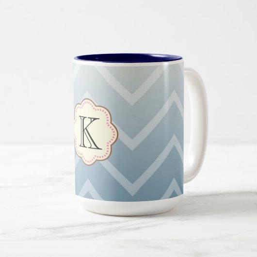 Sky White Zickzack Zweifarbige Tasse (VorderseiteRechts)