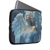 Skybound Silence: Engel des Mitternachtschleiers Laptopschutzhülle (Vorne Rechts)