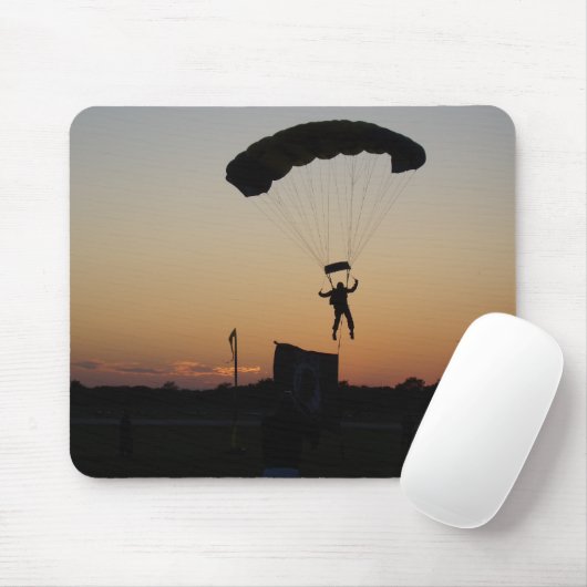 Skydiver Parachute bei Sunset Sky Diver Mousepad (Mit Mouse)