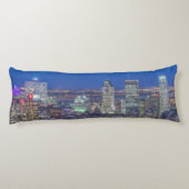 Skyline bei Dämmerung 2 Seitenschläferkissen (Rückseite)