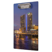 Skyline bei Dusk, am Grand River Klemmbrett (Links)