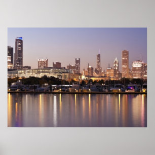 Skyline USA, Illinois, Chicago an der Dämmerung Poster