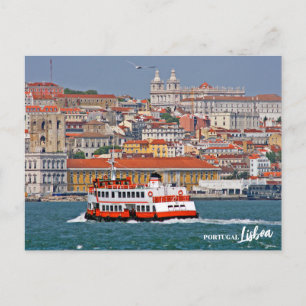 Skyline von Lissabon mit alter Fähre am Fluss Tagu Postkarte